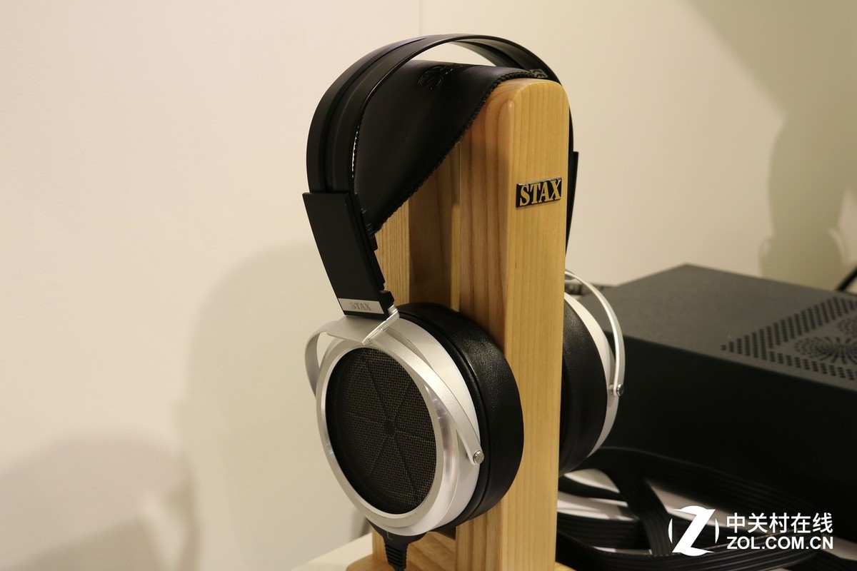 静电的旗帜 stax新耳机亮相ces2016 (13/24)