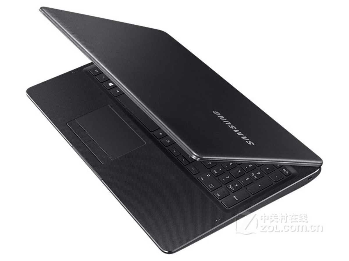 【高清图】 三星(samsung)300e5k-y0b整体外观图 图235