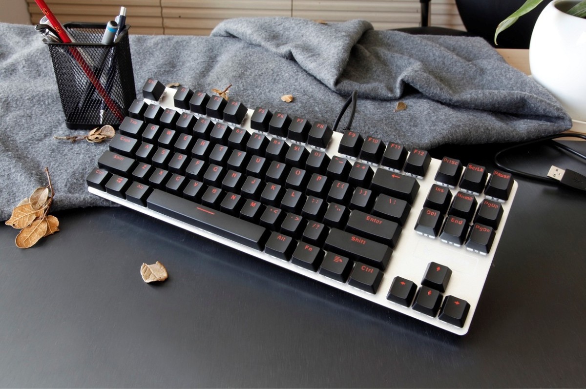 【高清图】 雷柏v500s合金版&v500合金版游戏机械键盘图赏图2