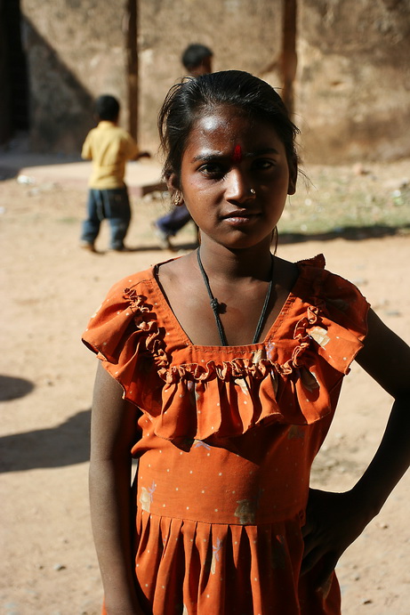 【高清图】 小女人大视野-泛舟于印度恒河之上图3