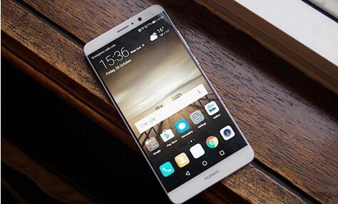 手机 华为手机 华为mate 9 lite(全网通) 图片 返回综述页 2 / 2隐藏