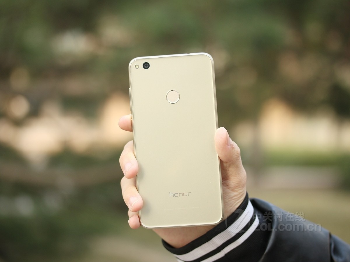 【高清图】 荣耀(rongyao)8青春版(pra-al00/3gb ram/全网通)流光金