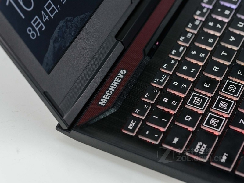 机械革命深海泰坦x1(i7 7700hq/8gb/128gb 1tb/gtx1050)