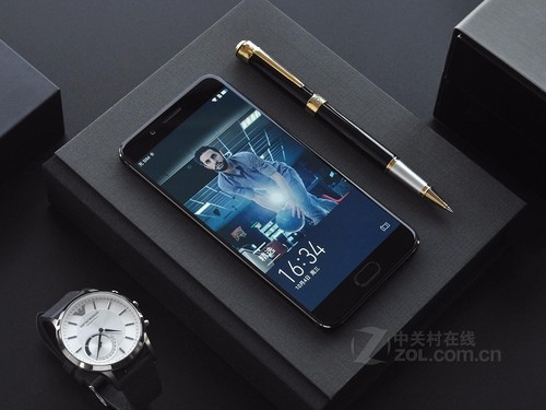 YotaPhone YOTA 3(标准版\/全网通)【现货下单