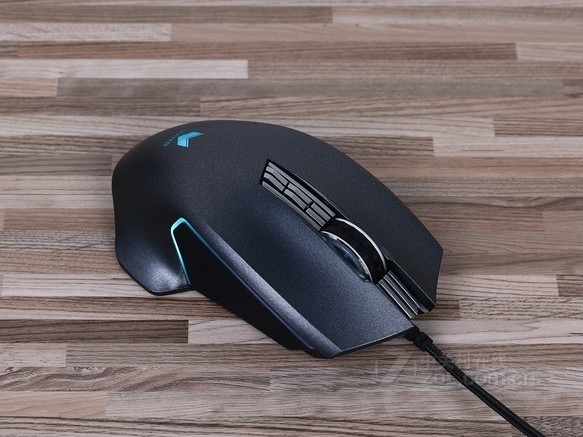 雷柏v20pro幻彩rgb电竞游戏鼠标