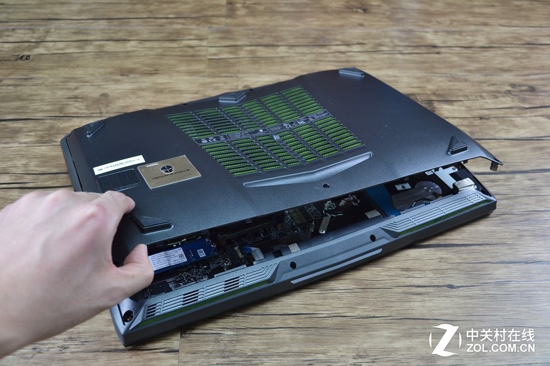 【高清图】 未来人类s6评测:一台顶级游戏pc装备图38