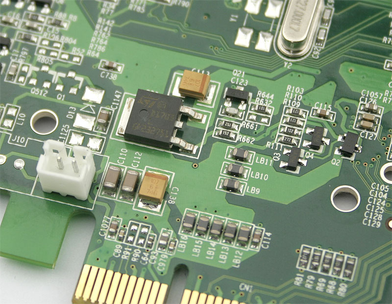 竟用上钽电容 精心打造999元超强9600gt