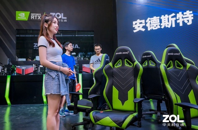 你不能忽视的细节 CJ现场为何玩游戏更舒服