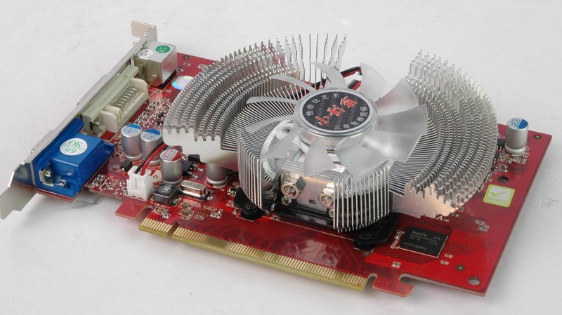 【高清图】 超频3豪华风扇 小影霸gt7豪华版降至419图2