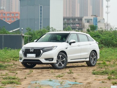 UR-V 2023 370TURBO ҫ