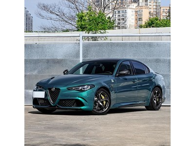 ŷ GiuliaҶ 2023 2.9T V6 520HP Ҷ100