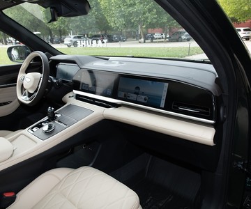 �������� ��ԽL 2025�� 2.0TD �Զ����ư��пط�����2