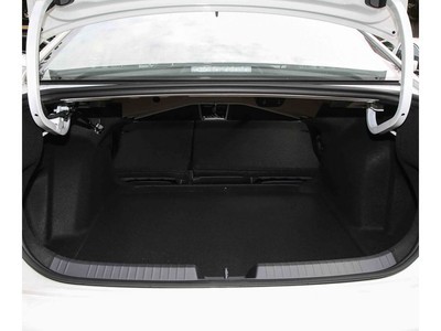 ���� ���� 2025�� 200TSI �ֶ���Խ�泵������1