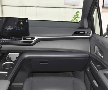 ���� ����SIENNA 2026�� 2.5L ˫���������ʰ��пط�����3