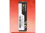 金泰克獠牙P4 UItra（1TB）