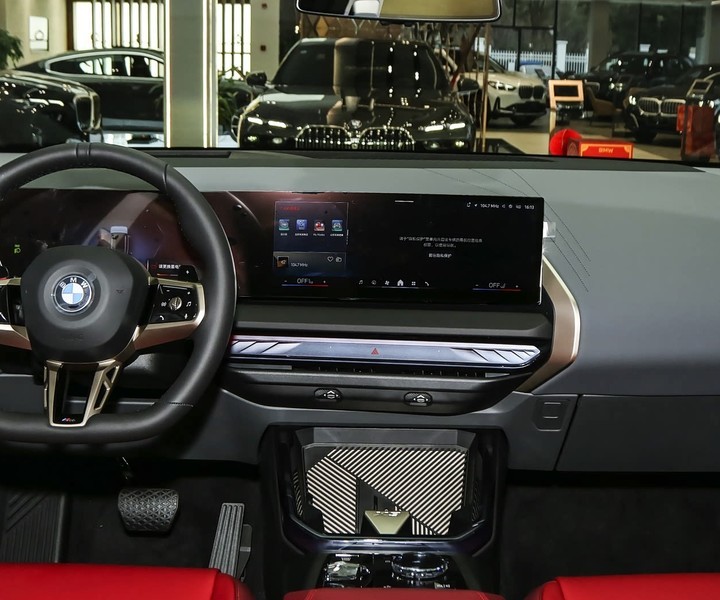 ����X3 2025�� xDrive30L ������ M�˶���ҹ��װ