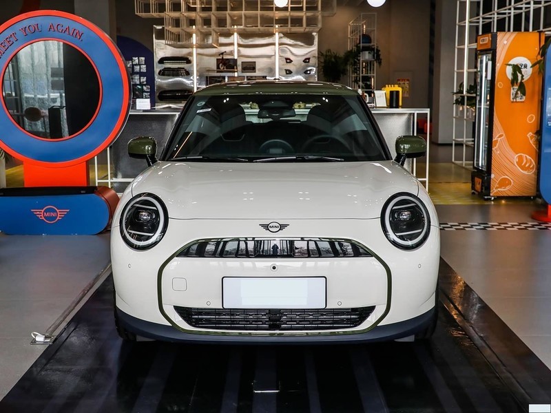 �綯MINI COOPER 2026�� 463km PAUL SMITH ���ʦ��