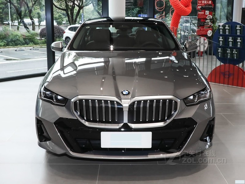 ����5ϵ 2026�� �Ŀ� 525Li ������װ