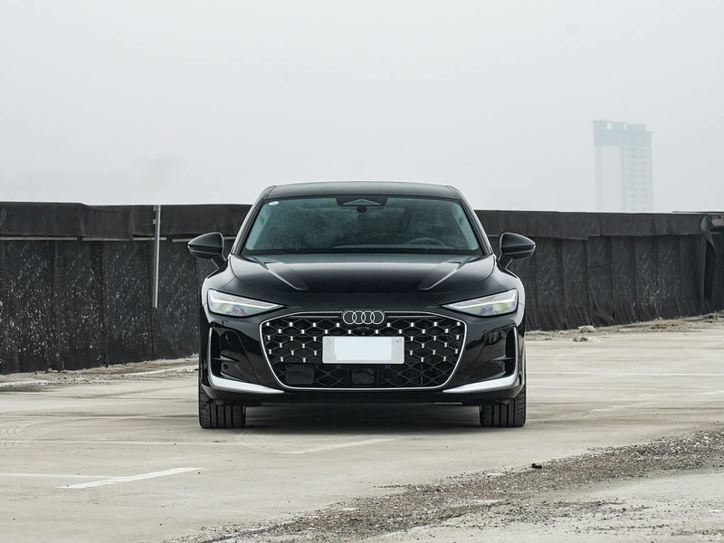 �µ�A6L 2026�� 40 TFSI ����������