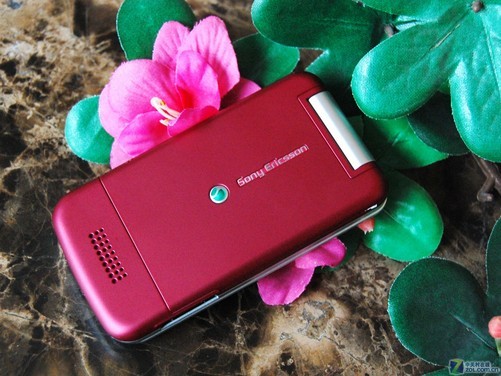 图为:索尼爱立信t707