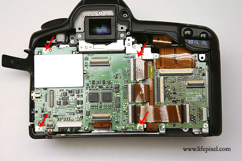 两万多元拆着玩 暴力拆解佳能全幅5d