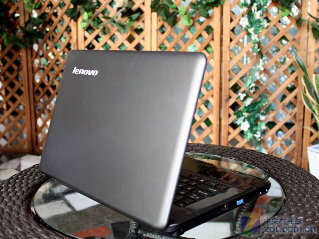 【高清图】 经典外观实用至上 联想g455超值本图赏图2