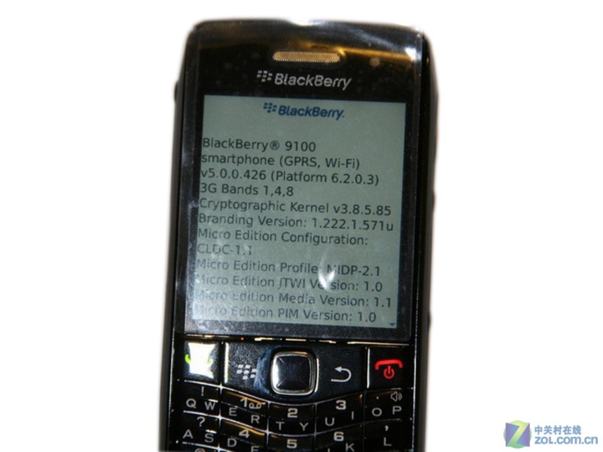 手机 黑莓手机 黑莓9100(pearl 3g) 图片 局部细节图 1 / 2隐藏