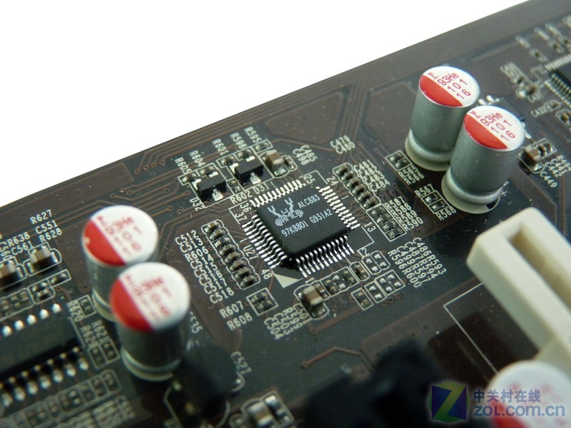 【高清图】 板载无线网卡 全固态双卡热管h55赏析图7