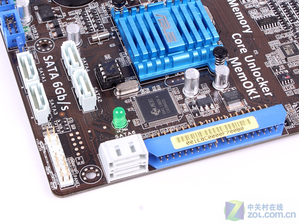 【高清图】 一线890gx横评 2010年最强整合帝是谁?图12