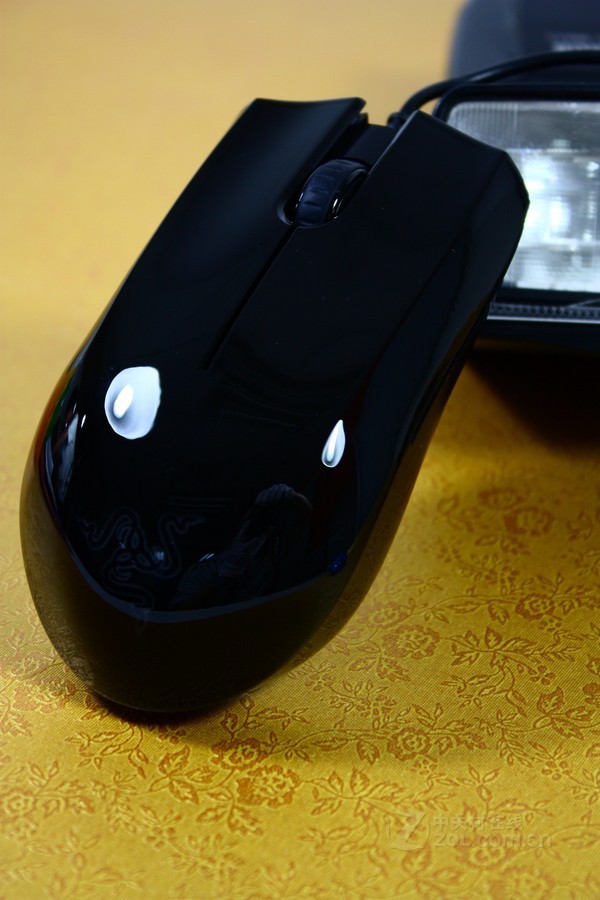 razer 地狱狂蛇镜面特别版游戏鼠标