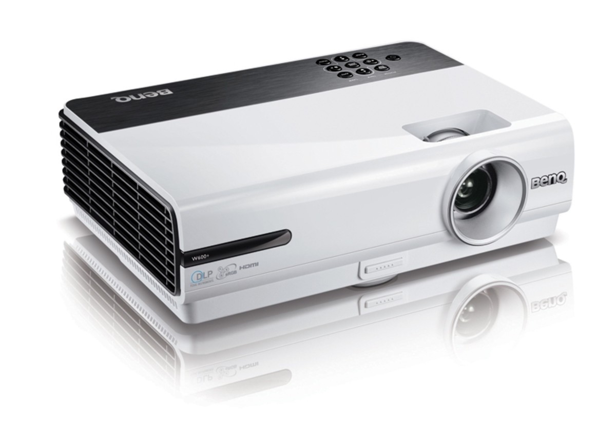 【高清图】 千呼万唤始出来 明基w600  3d投影机到货献豪礼图6