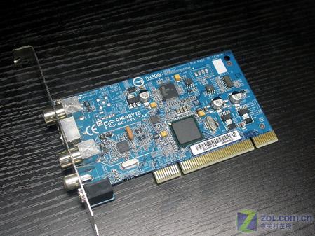 全国首款 技嘉VIIV平台ZOL抢先揭秘 