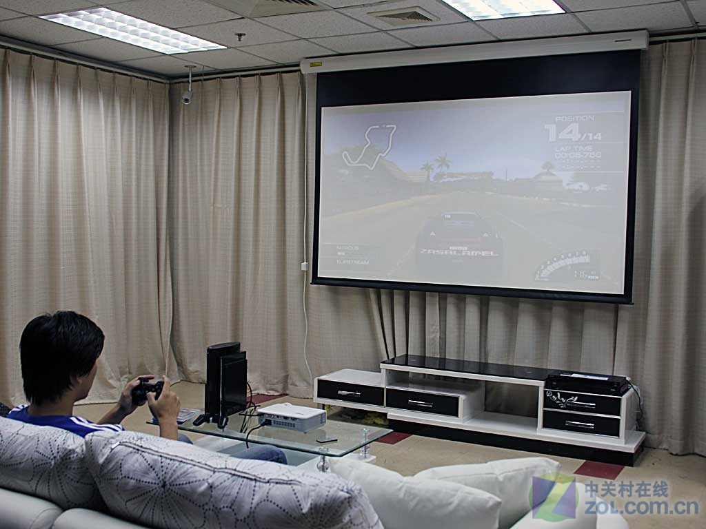 【高清图】 国庆宅家看电影 客厅建影院选机全攻略图4