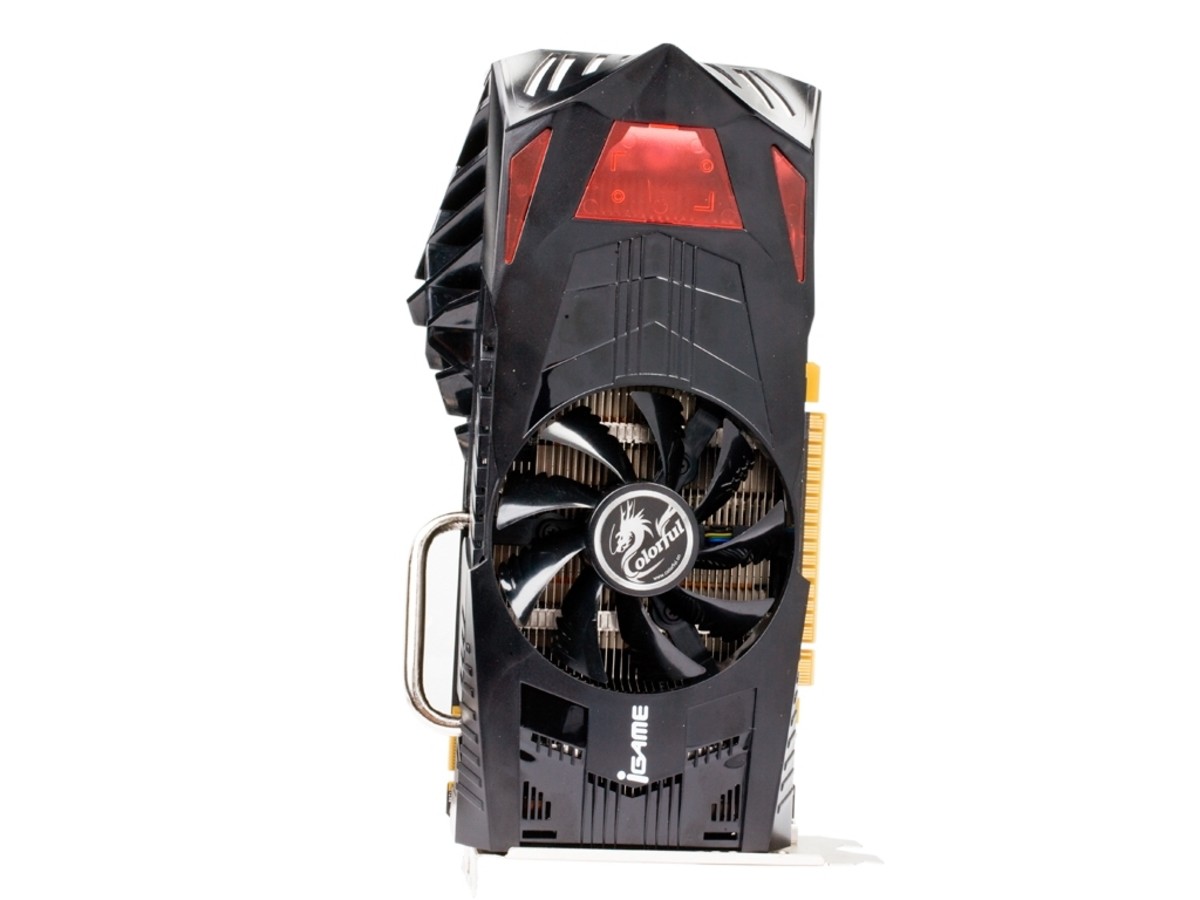 【高清图】 镂空pcb助强大散热 七彩虹推鲨鱼gts450图1