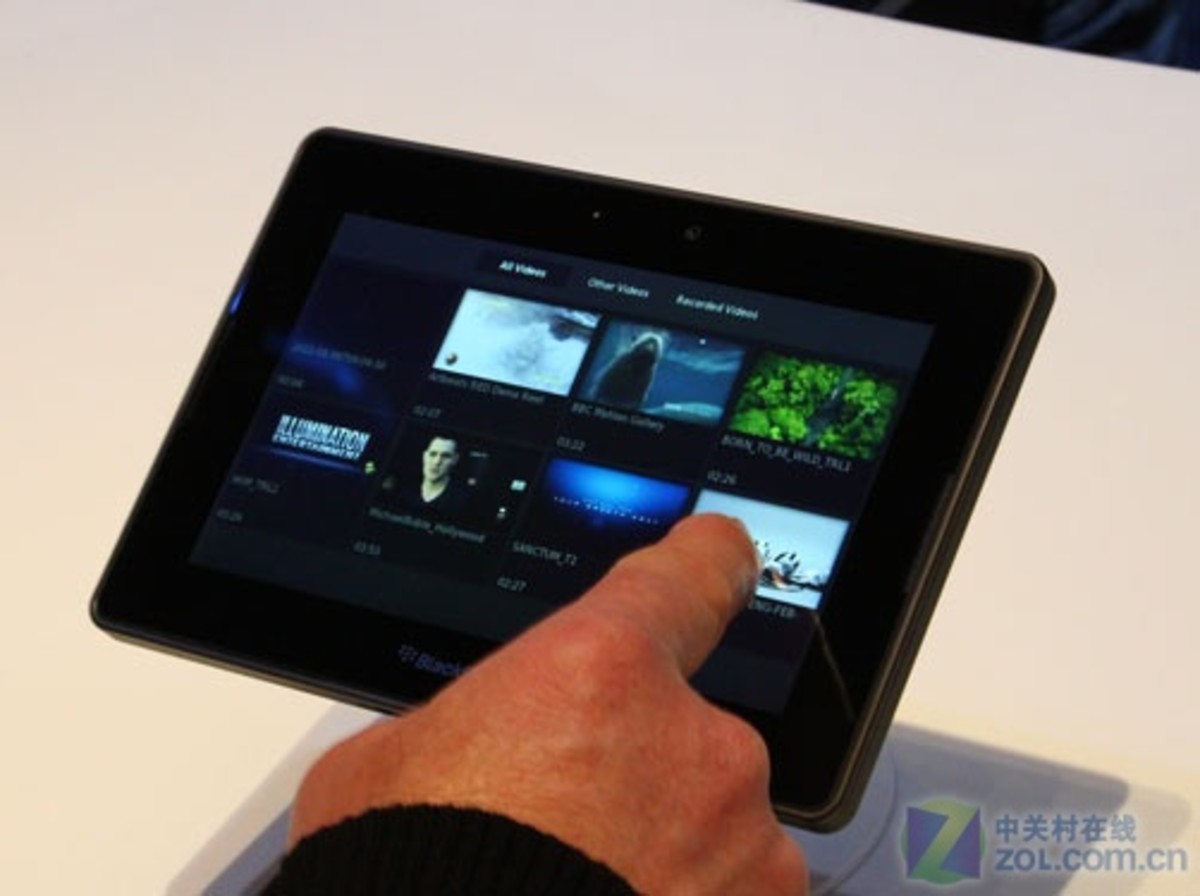 【高清图】 黑莓平板playbook/白色9800展台大聚会图7