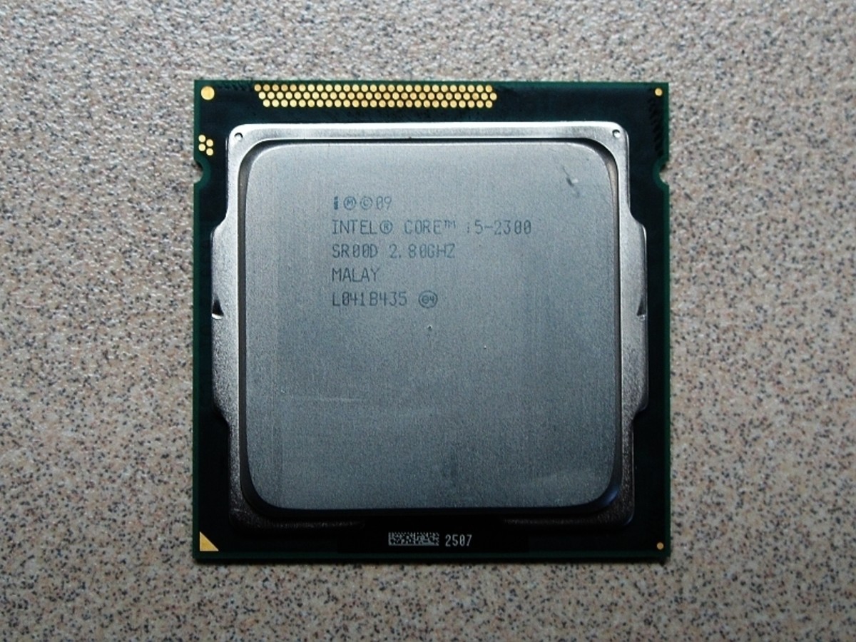cpu intel cpu intel 酷睿i5 2300(盒) 图片 返回综述页 8 / 40隐藏