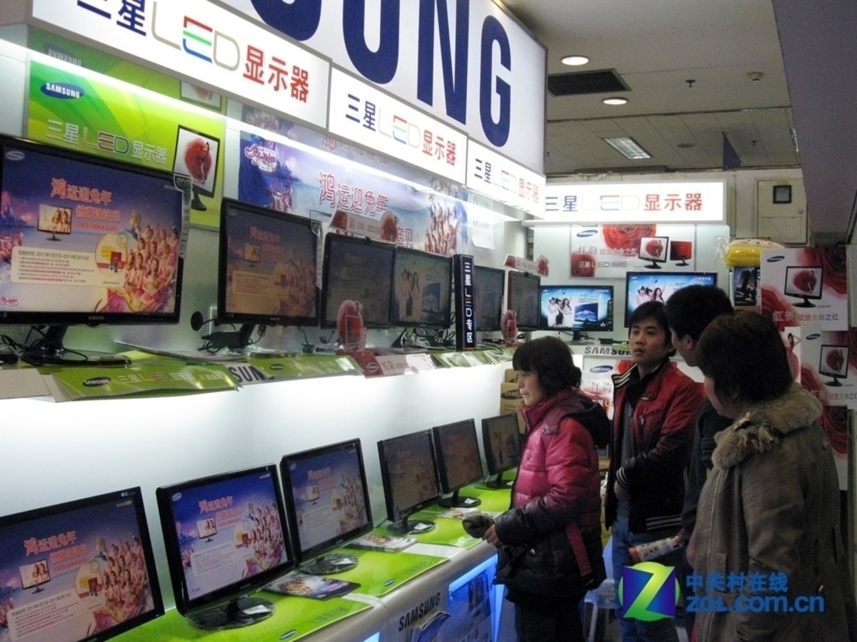 【高清图】 开张送好礼!三星显示器旗舰店亮相鼎好图3