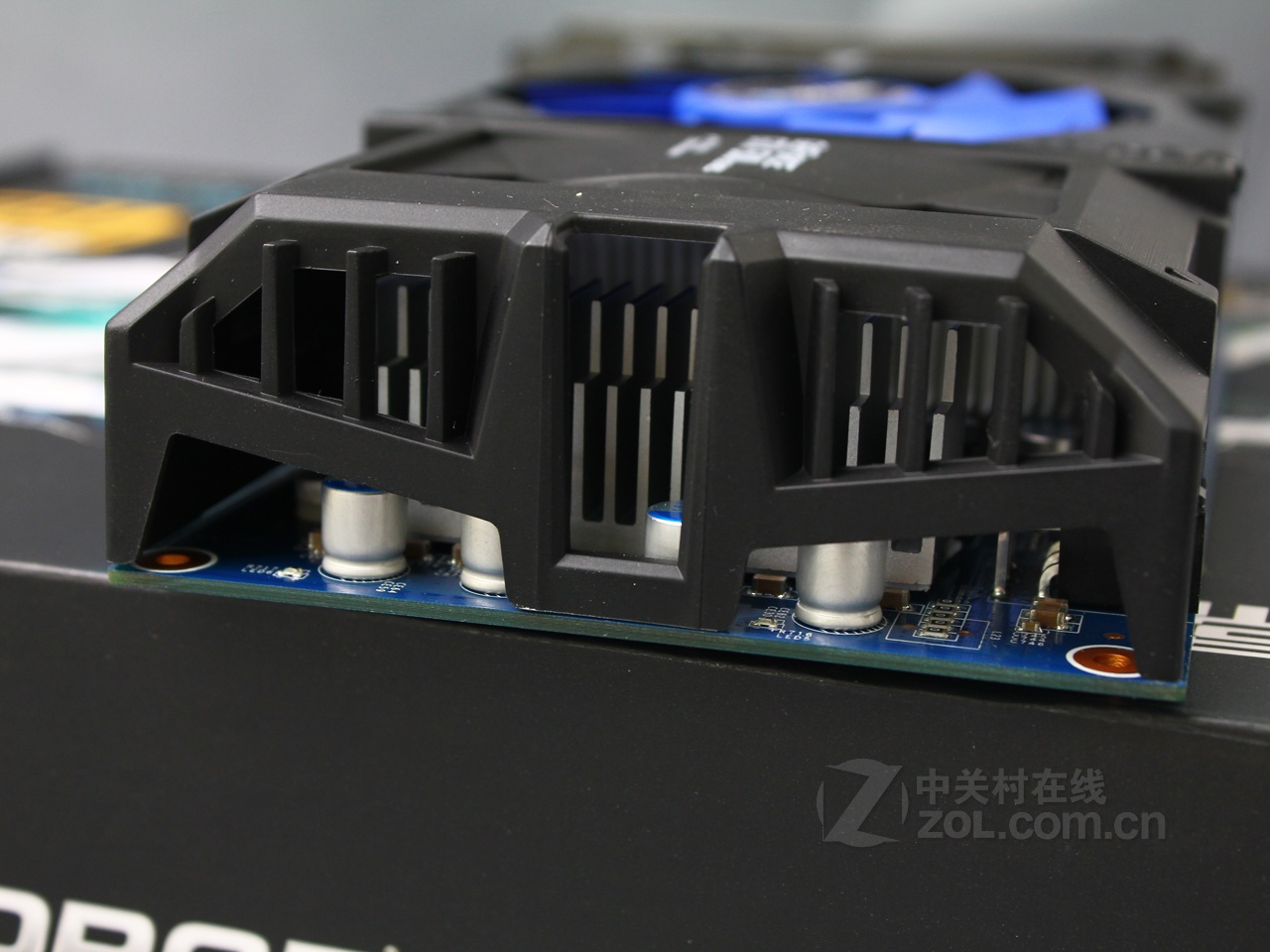 影驰gtx550 ti 黑将