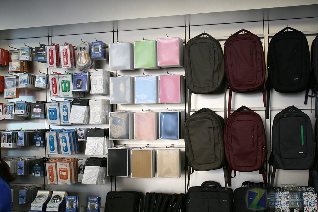 【高清图】 组图:ipad 2中国发售 2000人排队盛况图36