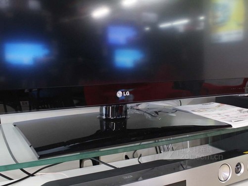 lg lw4500系列偏振3d电视底座实拍