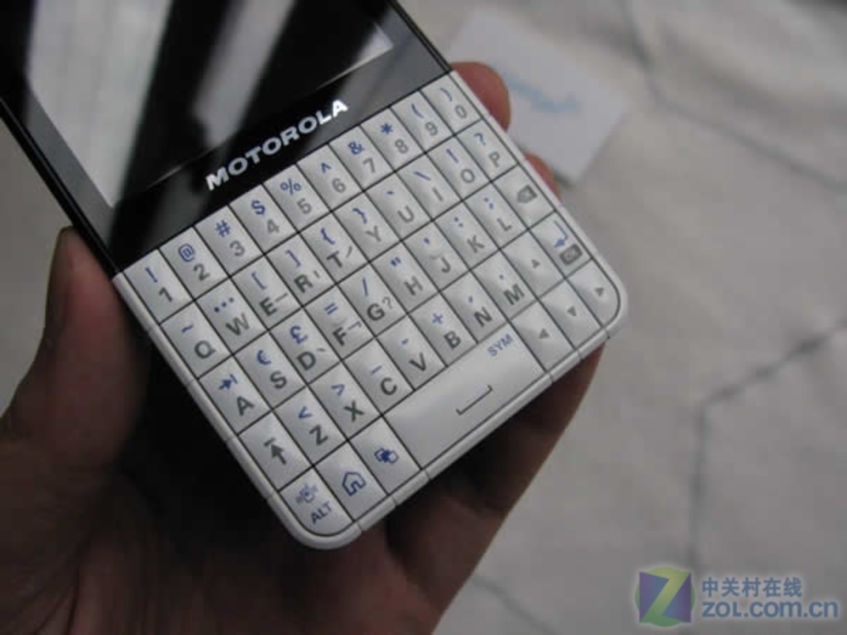 【高清图】 索尼psp2超划算 深圳8号水货手机报价图2