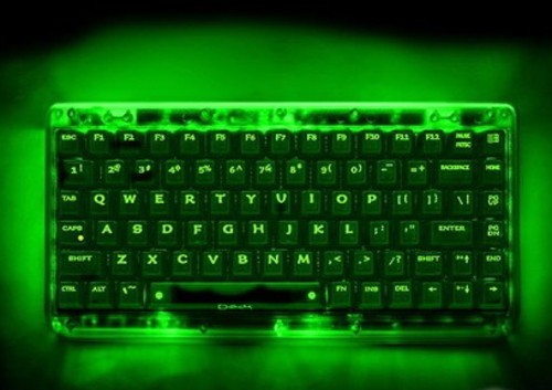 ���ɱ�Я Computex����е���̷�չ���� 