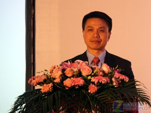 图为天音通信首席运营官严四清先生