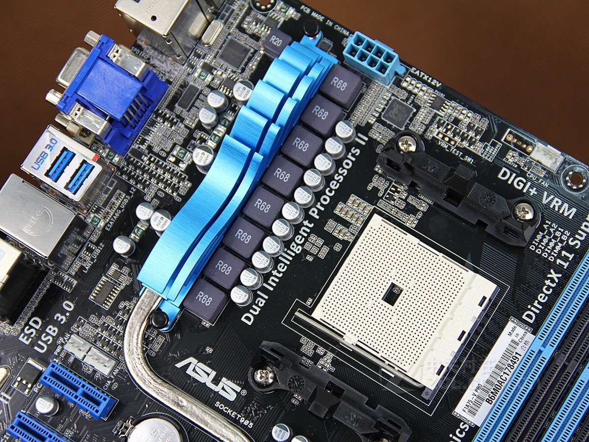 主板 华硕主板 华硕f1a75-v pro 图片 效果图9 / 15隐藏