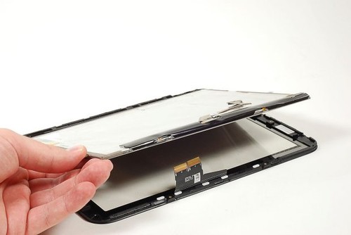 惠普TouchPad平板实机全程拆解(组图)