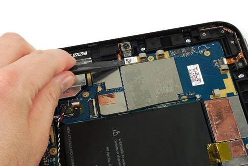 惠普TouchPad平板实机全程拆解(组图)