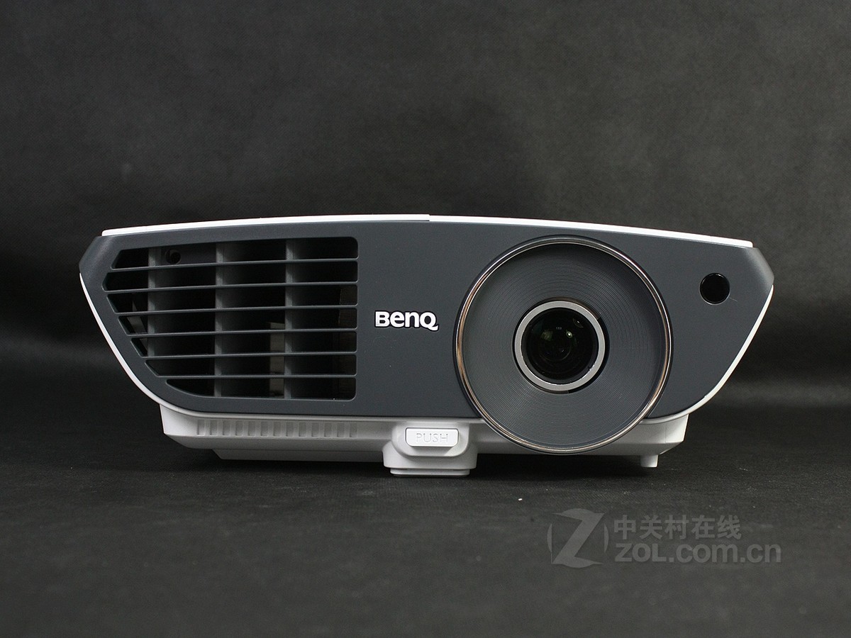 投影机 明基投影机 明基w700 图片 效果图5 / 24隐藏