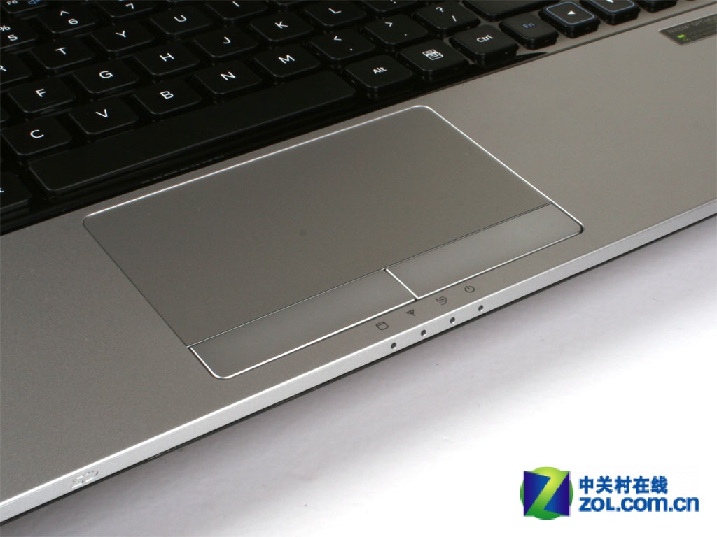 【高清图】 商务娱乐兼顾 三星300e5a笔记本评测图31