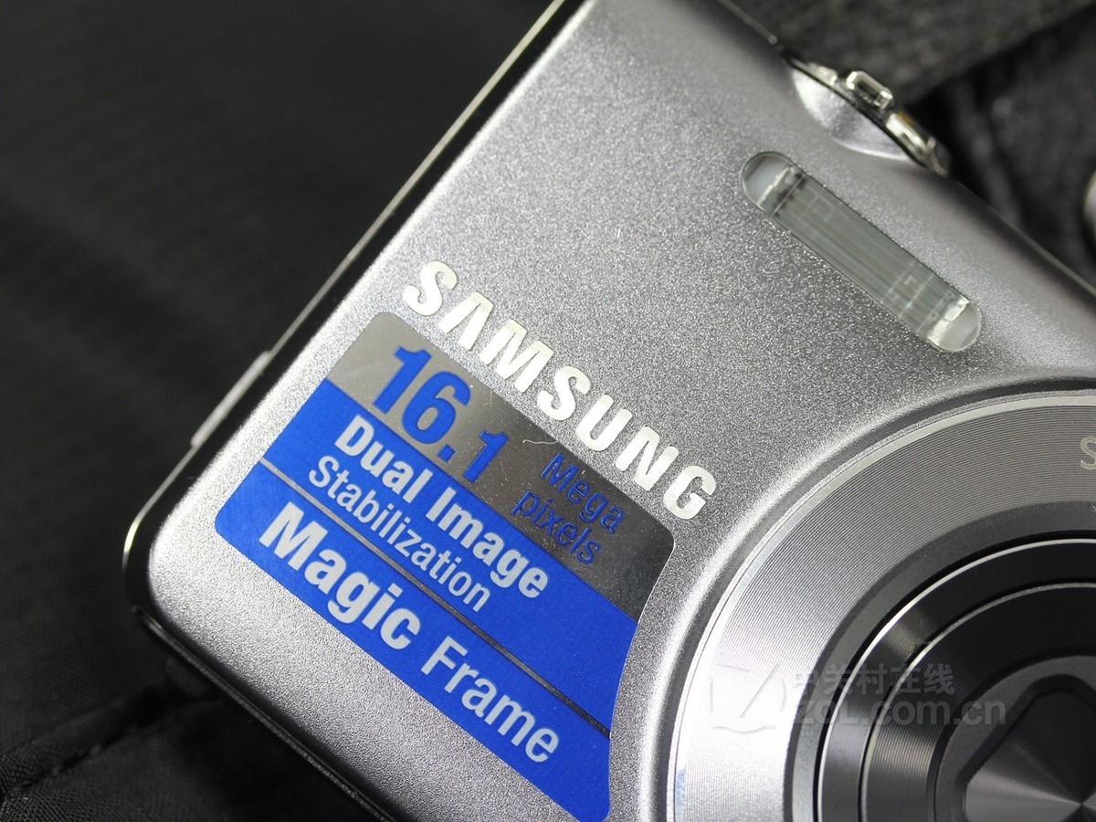 产品相关    三星st93  * 部分图片来源网络,如有侵权请联系删除 图片