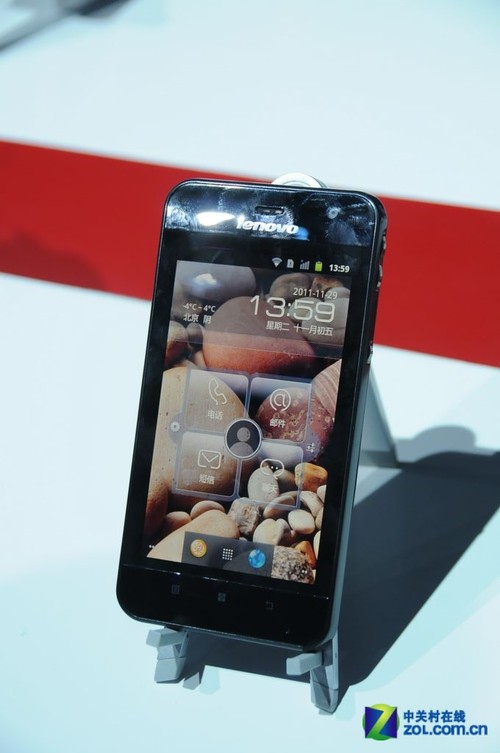 "乐云"保驾护航 联想发布乐Phone/Pa